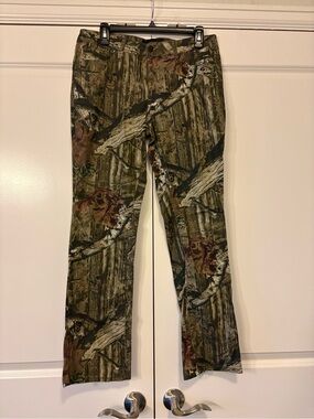 Women’s  Camouflage Hunting Pants - Green Camo
